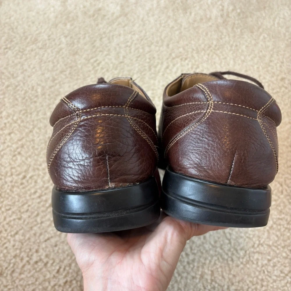 Dockers Men’s Brown Leather Oxfords with Squared Toe Size 13